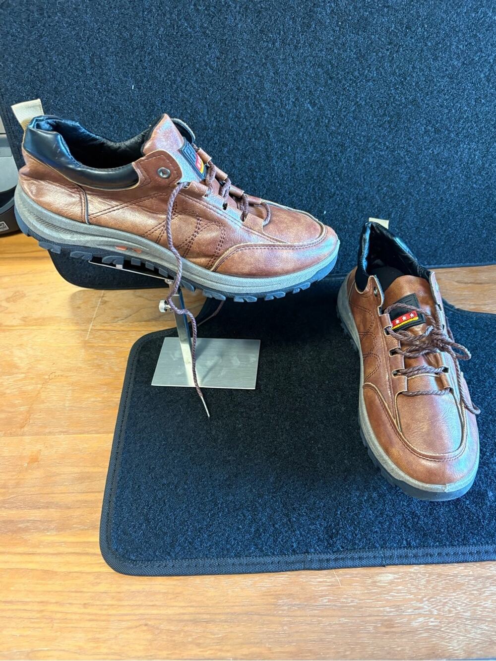 Men’s Brown Leather Hiking Casual Shoes Size 45 EU / US 11-11.5